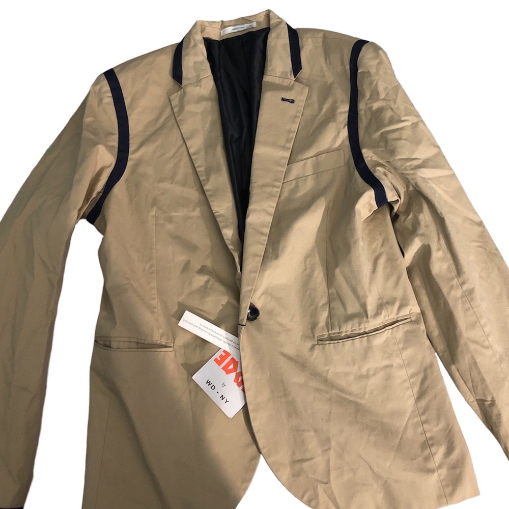 Edge by WD NY Women’s khaki Blazer With Navy Stripe Size L